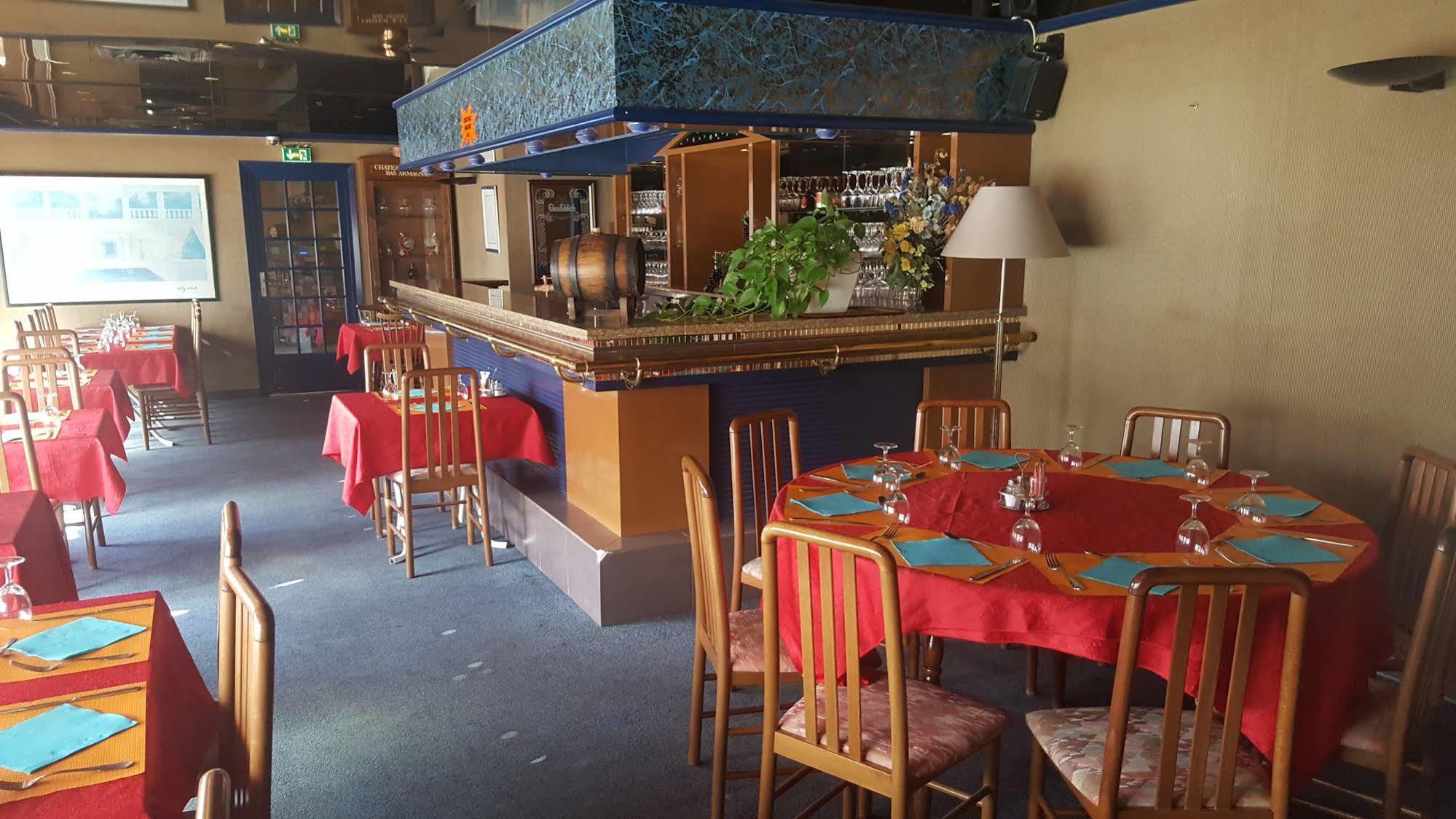 Le Skippy Dancotel Saint-Pierre-des-Corps Exterior foto